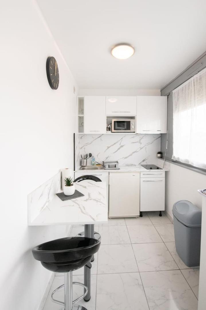 Le Jasseron - Appartement Cosy Avec Garage Quartier Partdieu Lyon Exterior photo